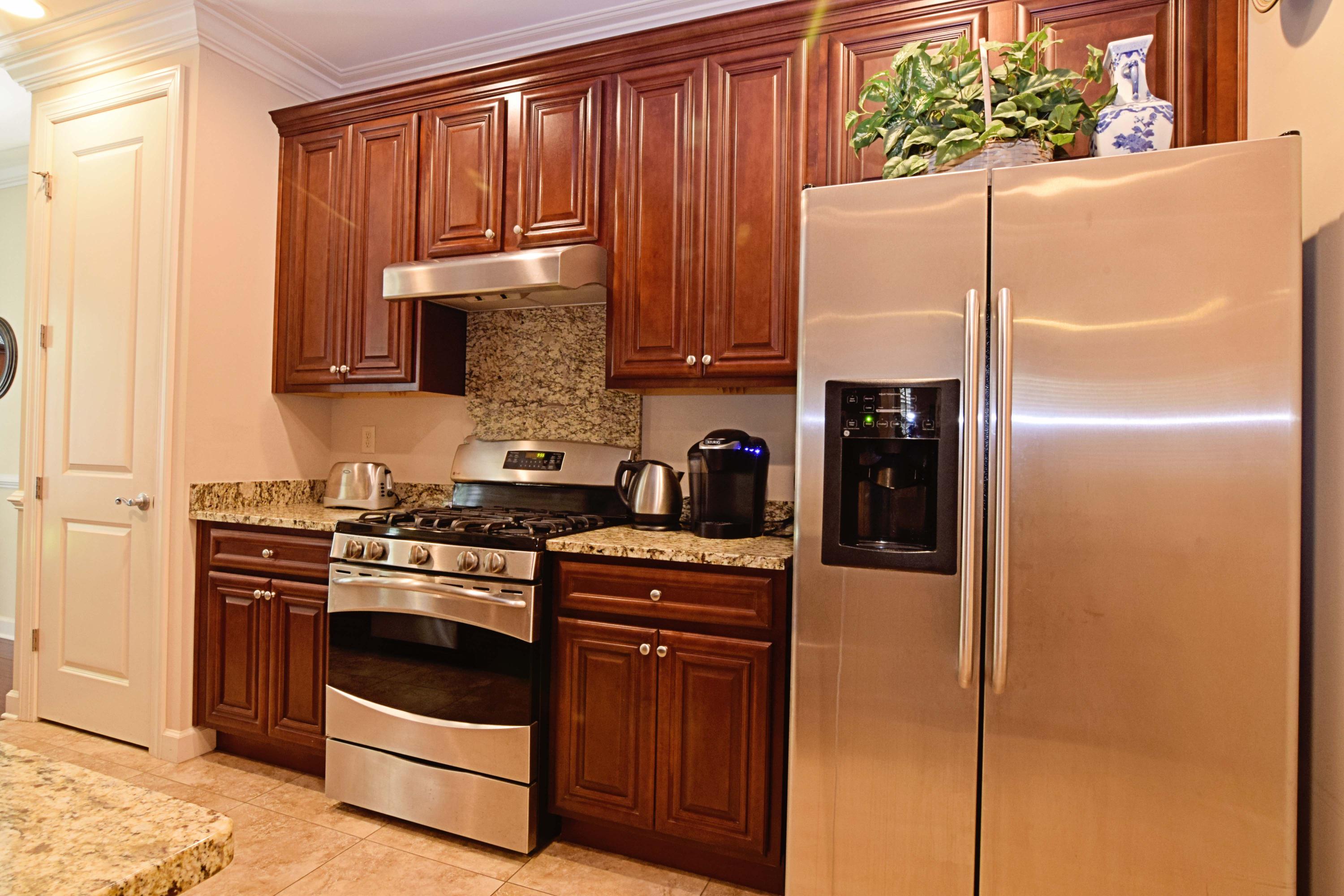 MARINA LANDING - Residential