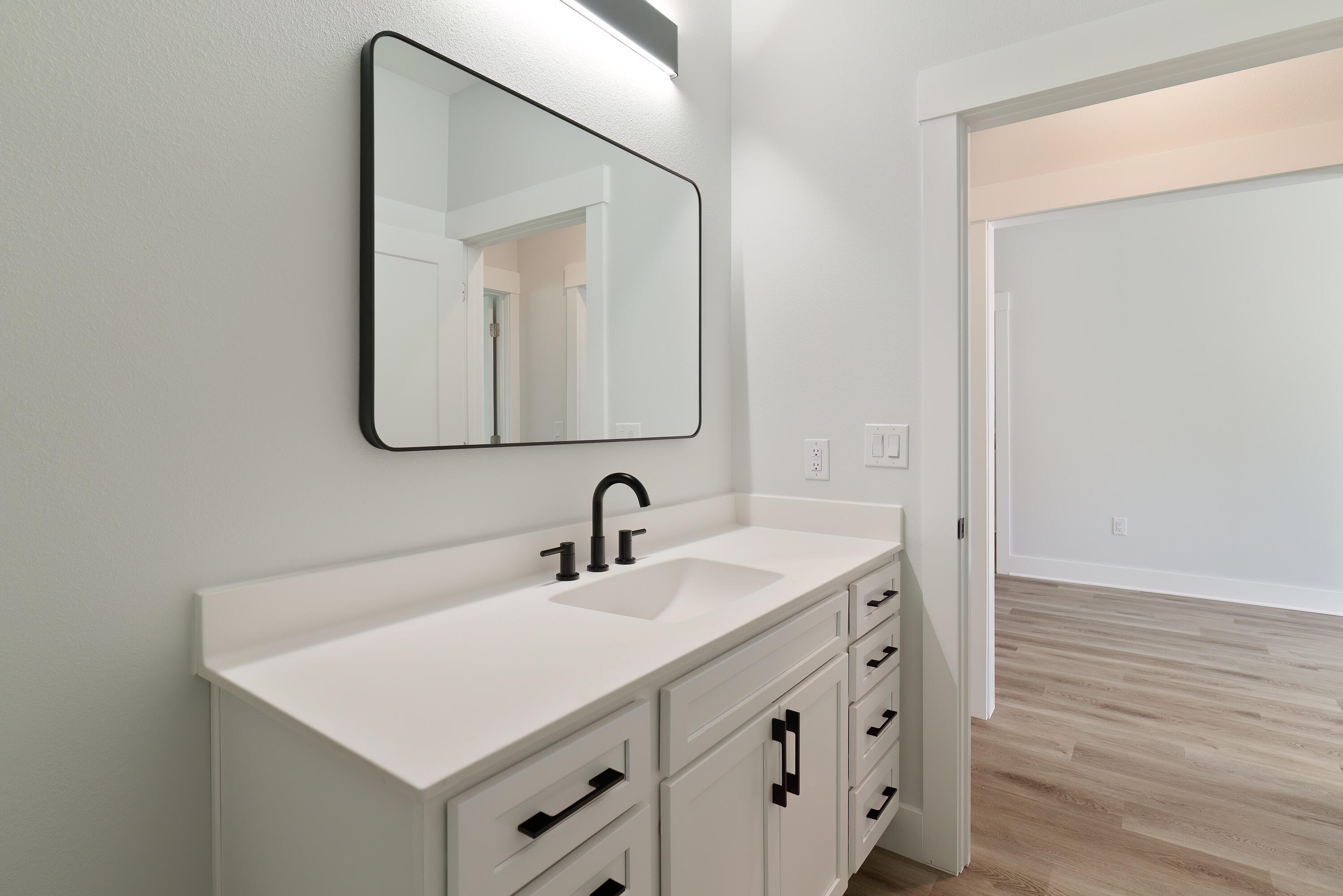 ST ANDREWS SOUTH BLUEWATER BAY 1 - Residential
