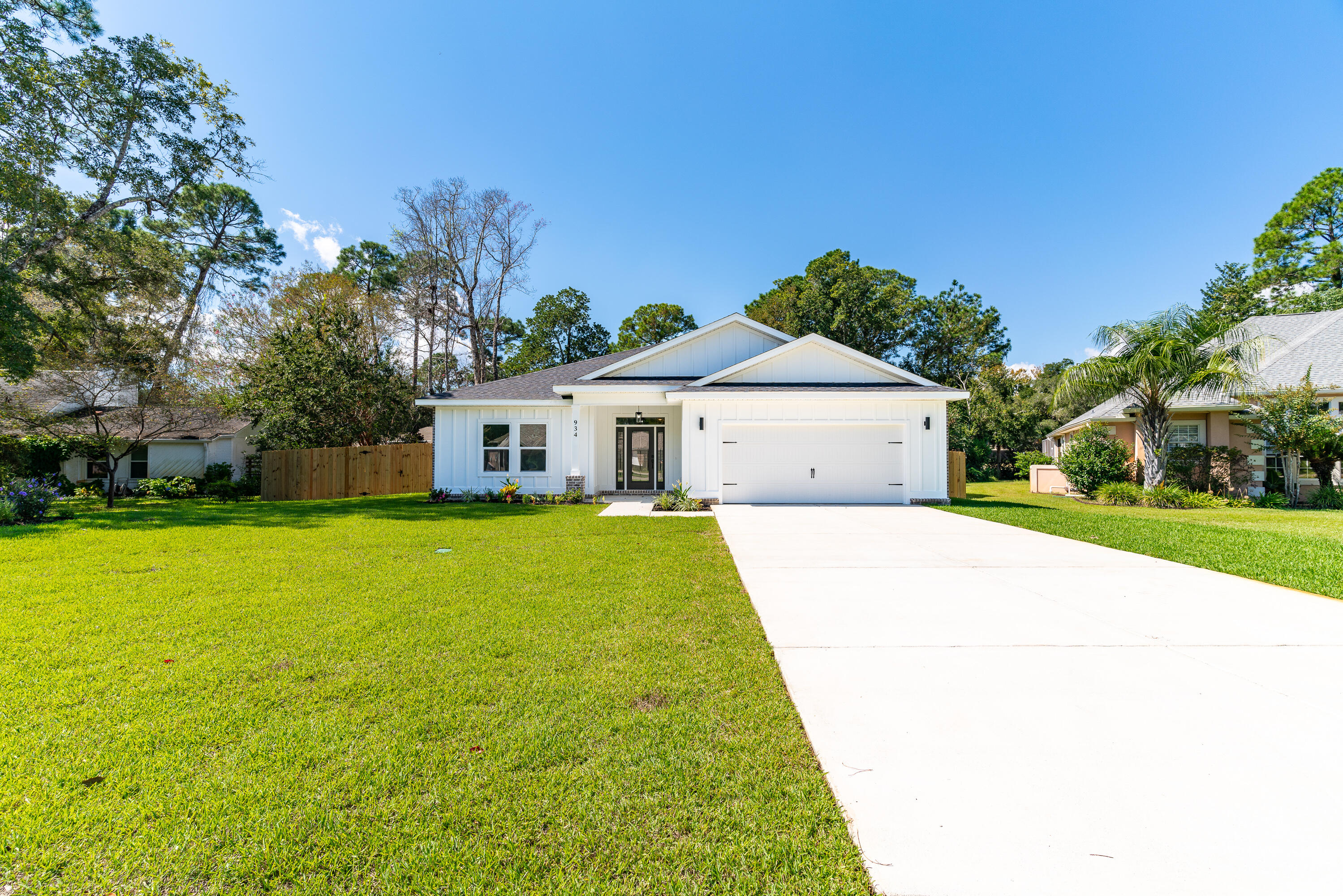ST ANDREWS SOUTH BLUEWATER BAY 1 - Residential