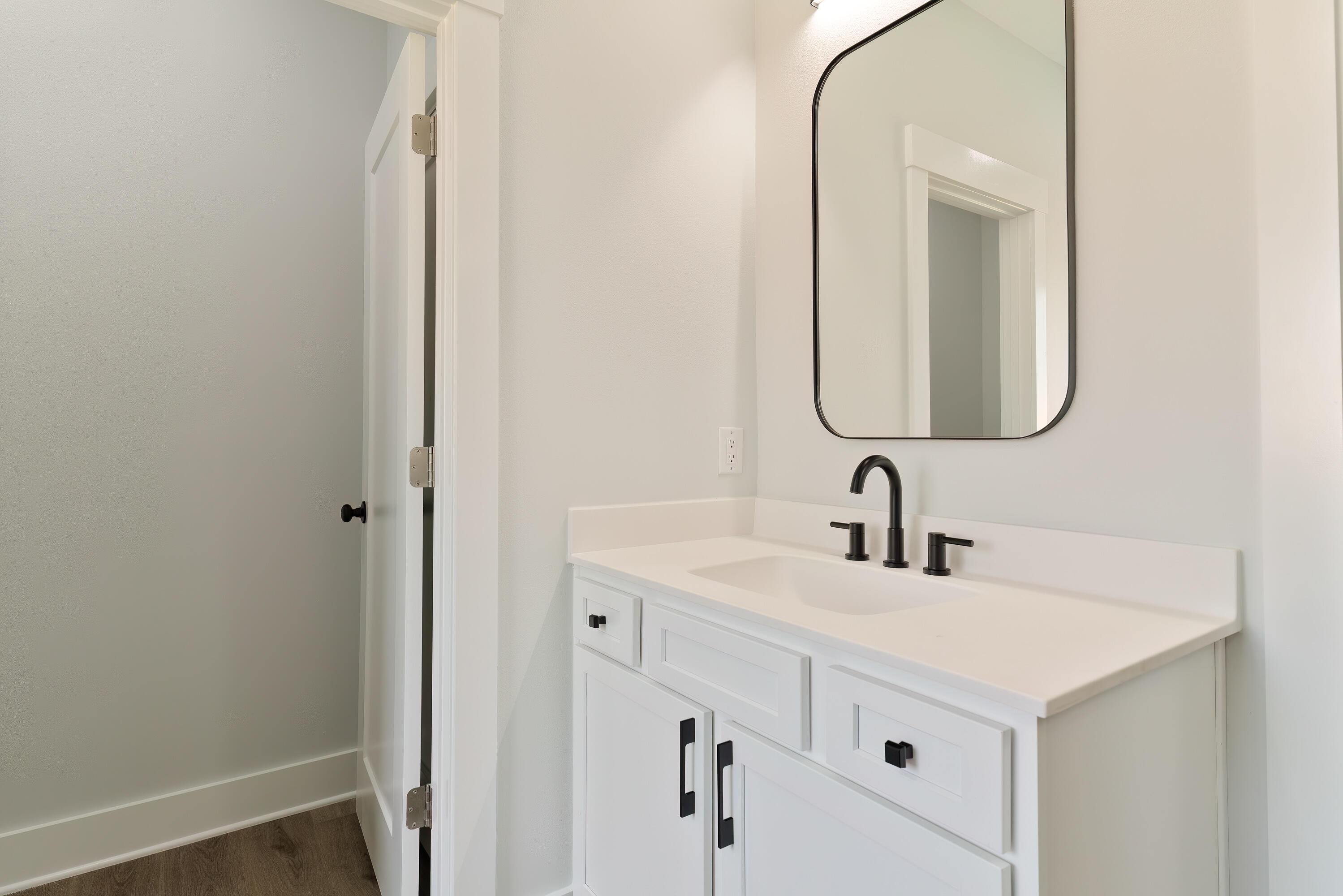 ST ANDREWS SOUTH BLUEWATER BAY 1 - Residential