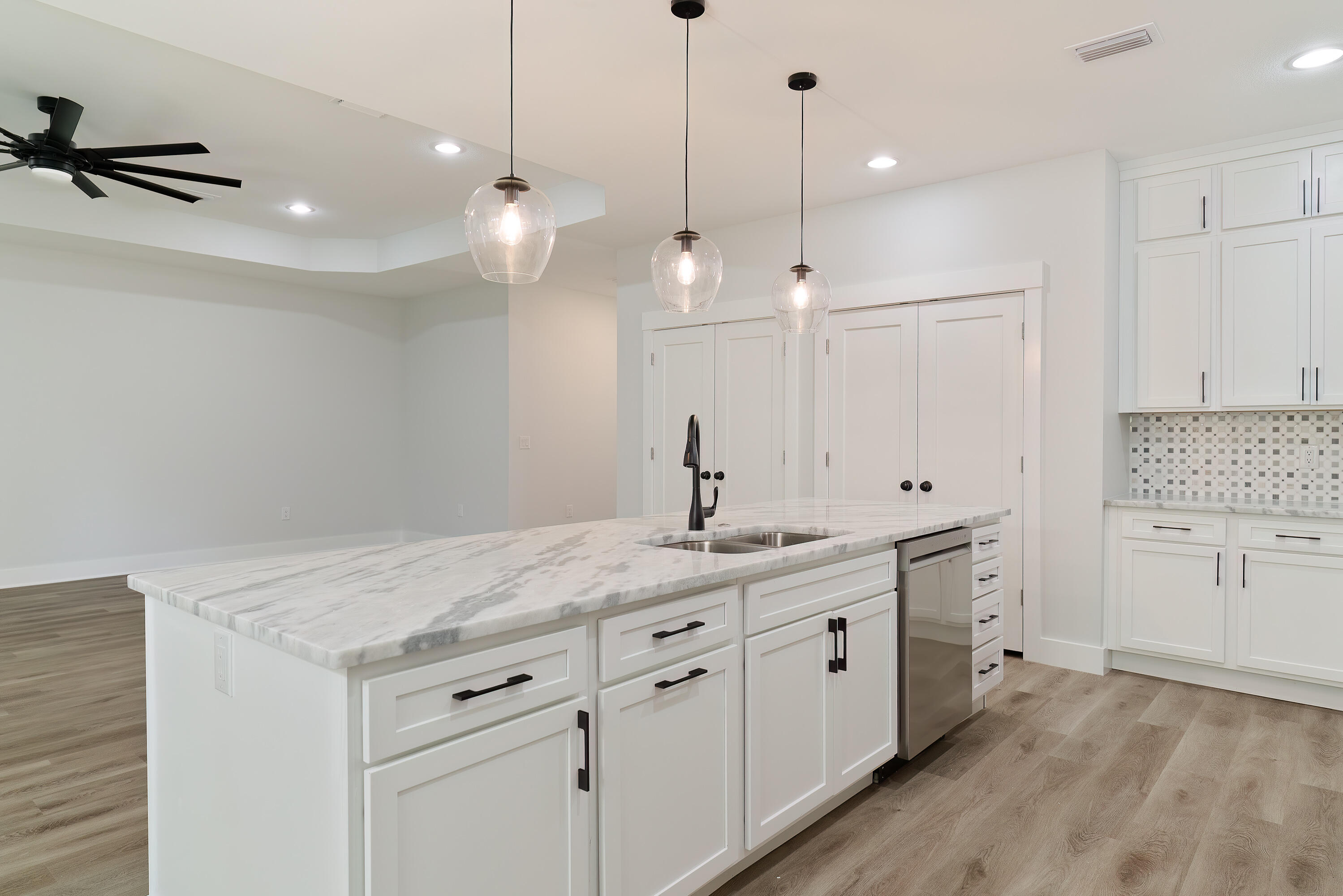 ST ANDREWS SOUTH BLUEWATER BAY 1 - Residential