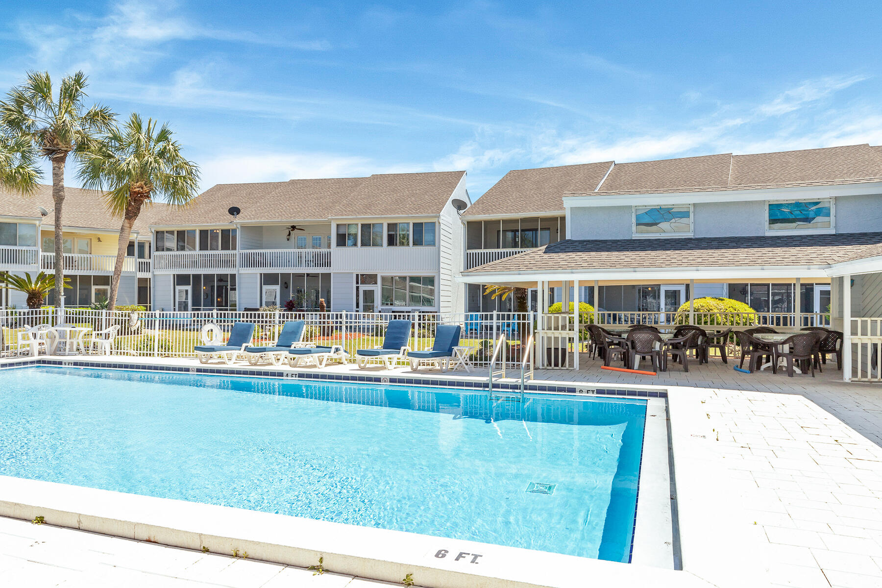 MISTY COVE T/H PH 2 - Residential