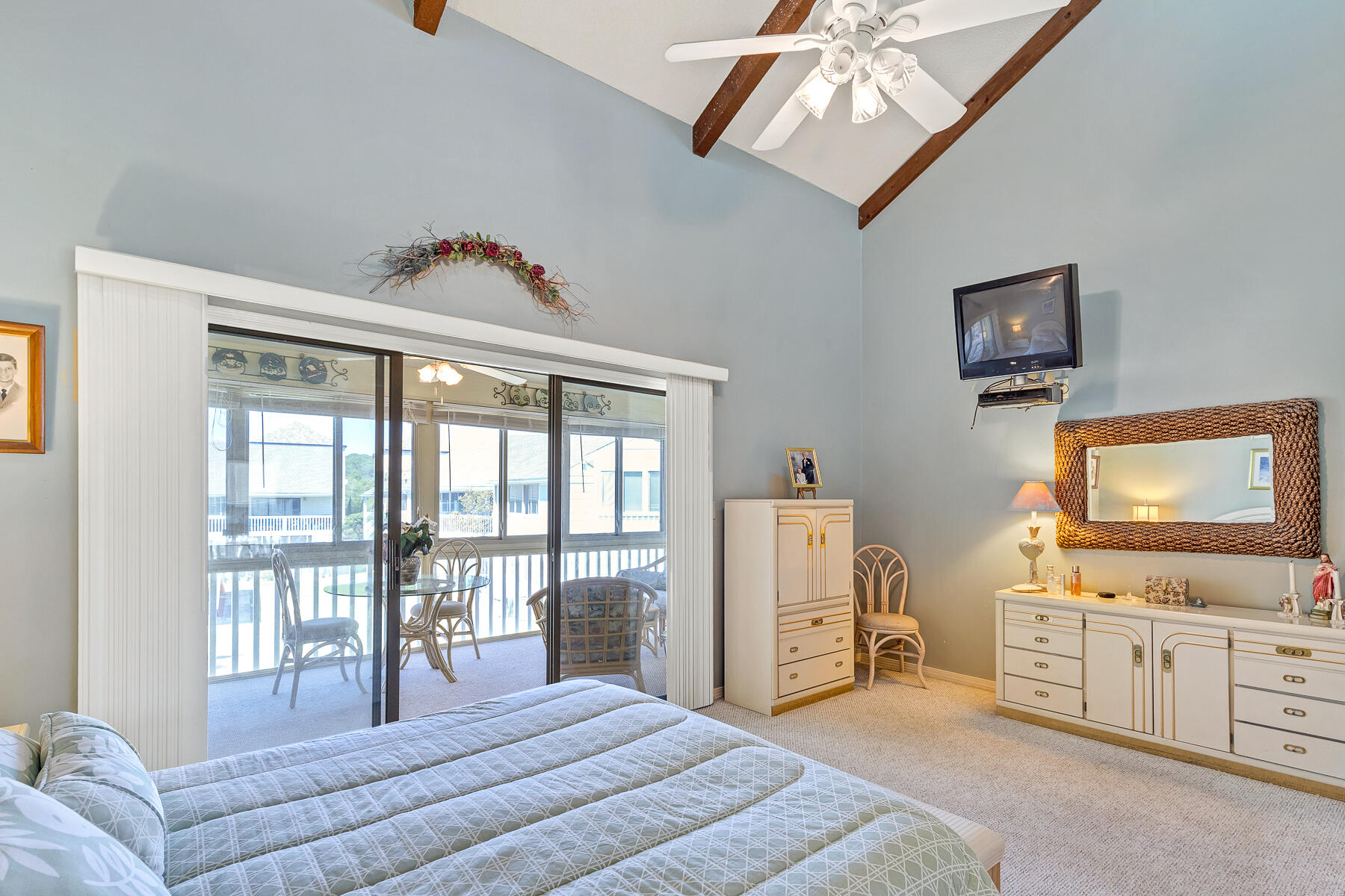 MISTY COVE T/H PH 2 - Residential