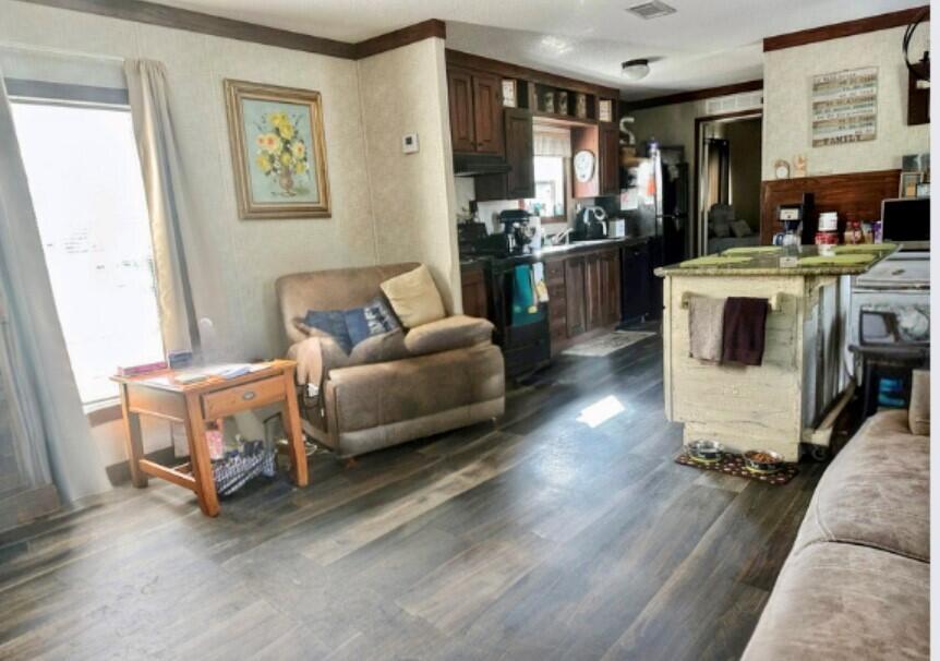 OAKWOOD HILLS UNIT 1 - Residential