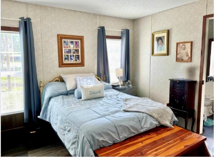 OAKWOOD HILLS UNIT 1 - Residential