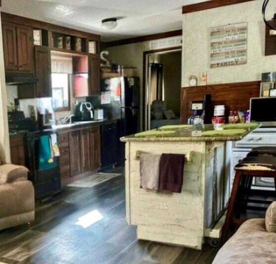 OAKWOOD HILLS UNIT 1 - Residential