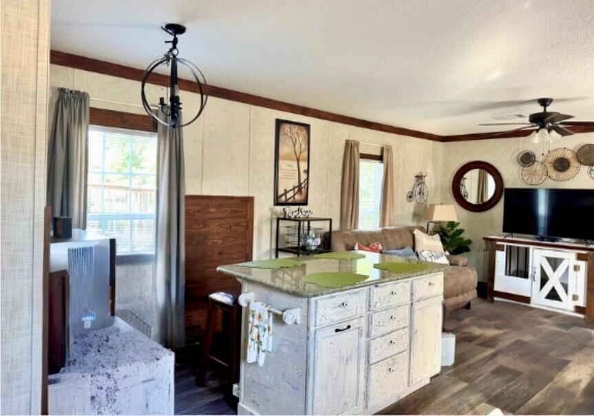 OAKWOOD HILLS UNIT 1 - Residential