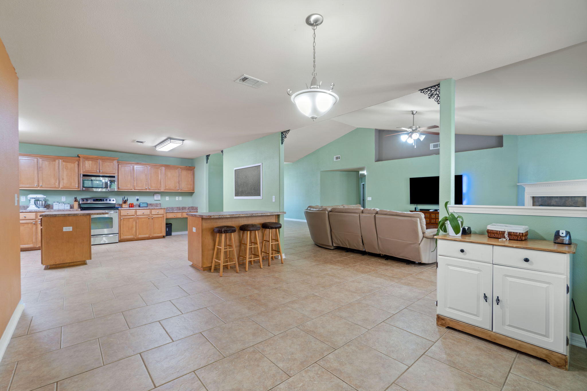 SUMMERSET ESTATES - Residential