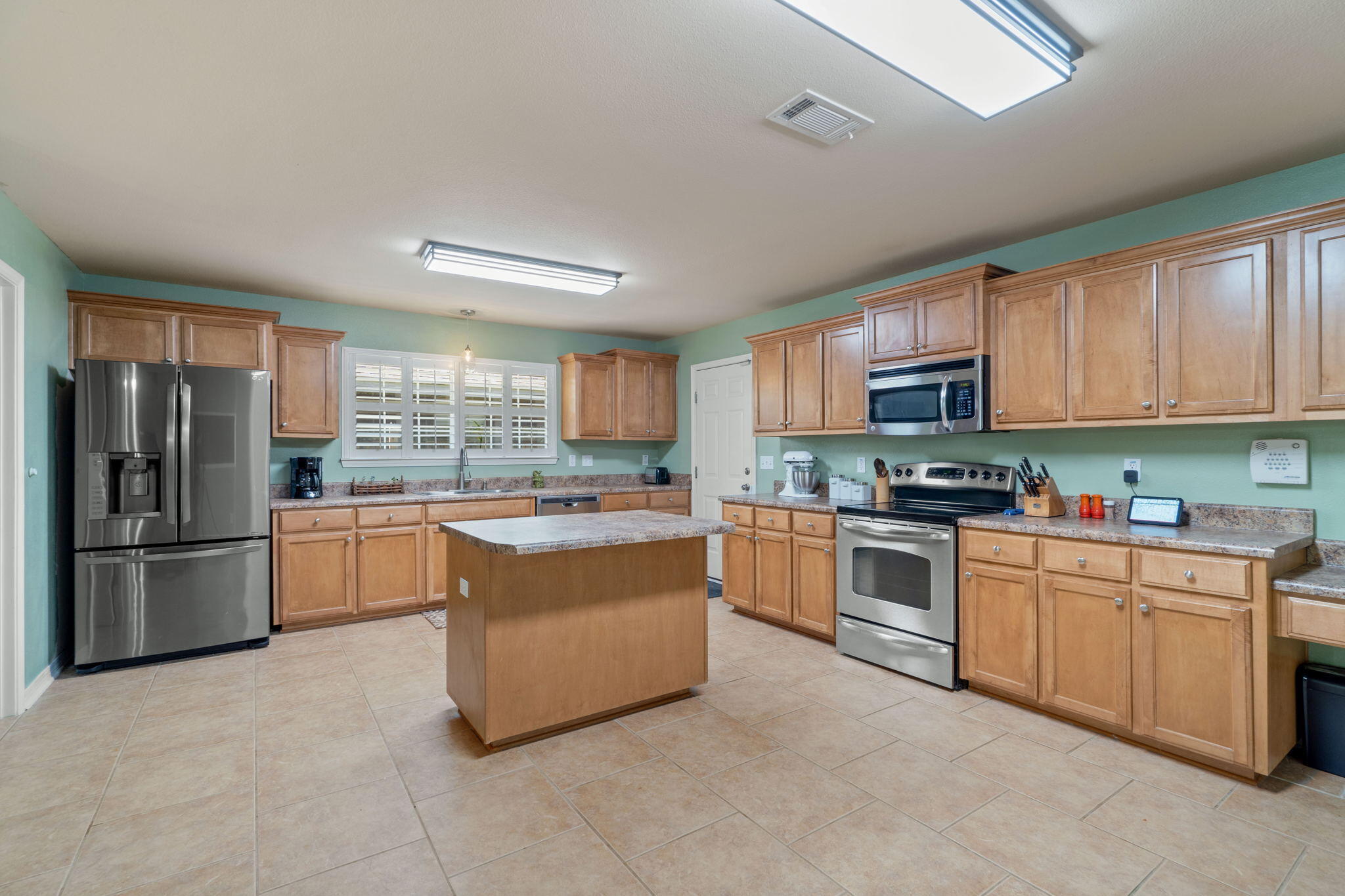 SUMMERSET ESTATES - Residential