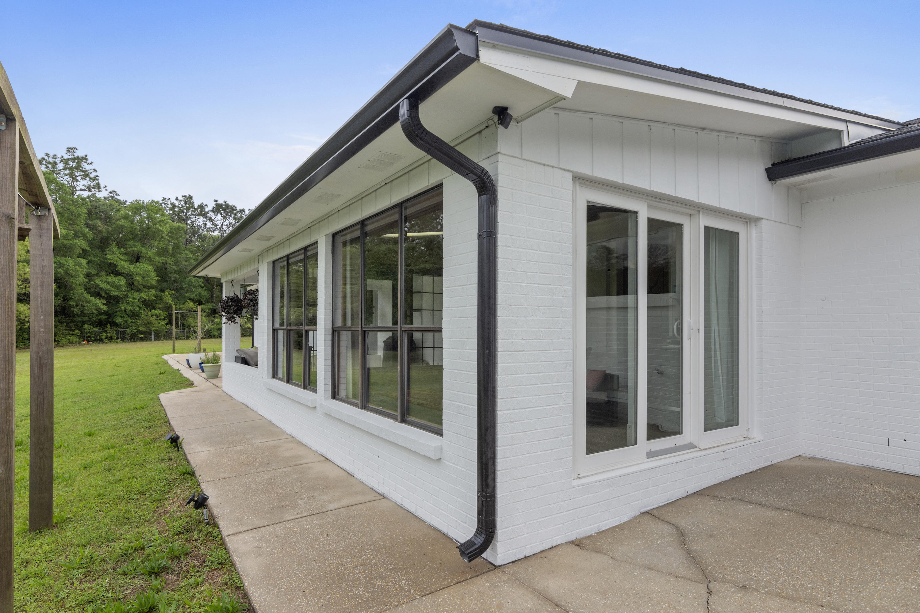 KENNEDY LAKE (UNRECORDED) - Residential