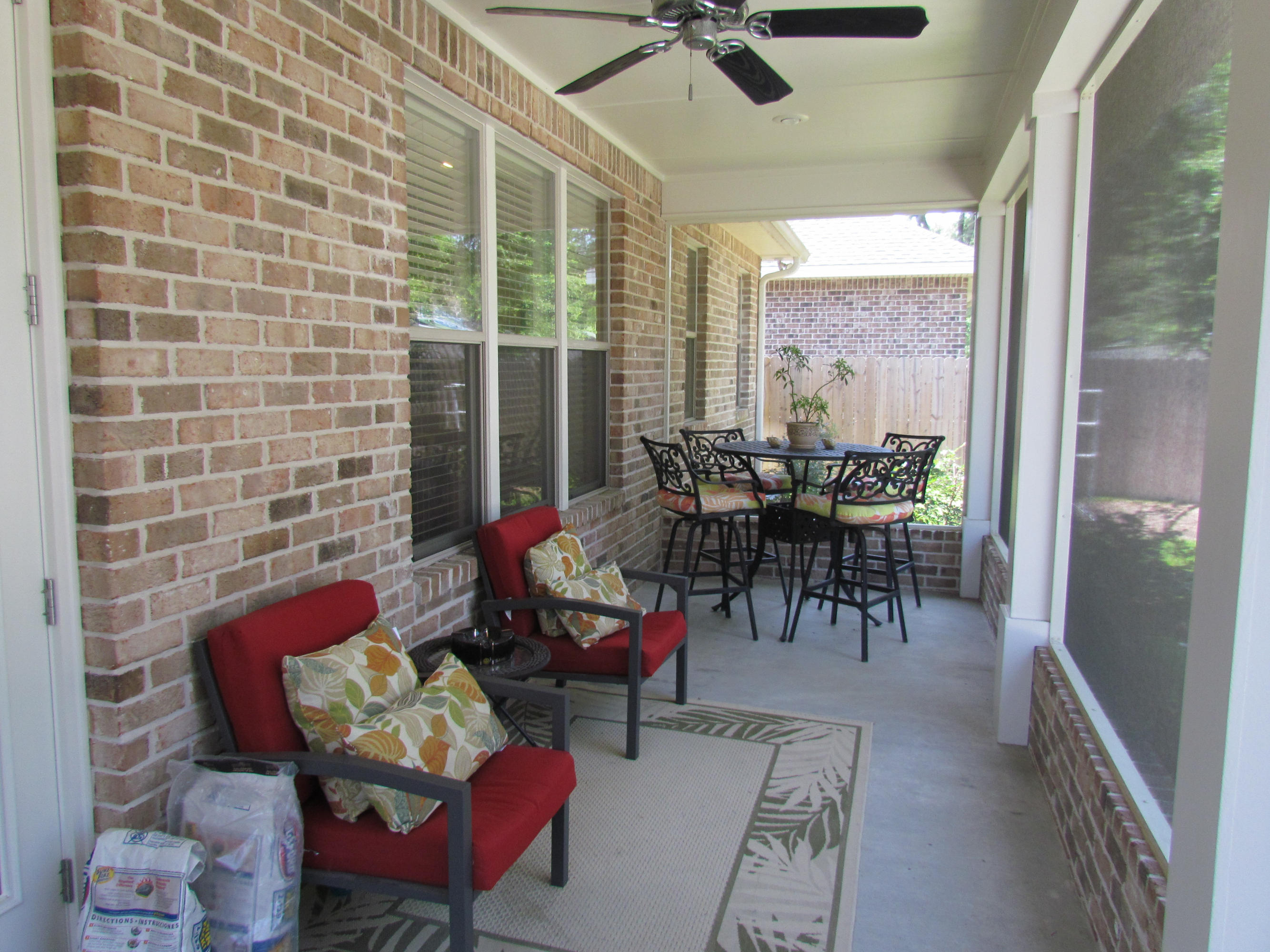 ARROWHEAD S/D lot #9 - Residential Lease