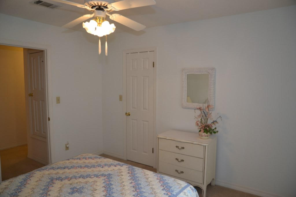 SAVANNAH OAKS - Residential