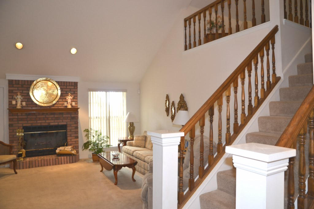 SAVANNAH OAKS - Residential