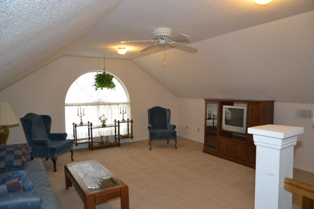 SAVANNAH OAKS - Residential