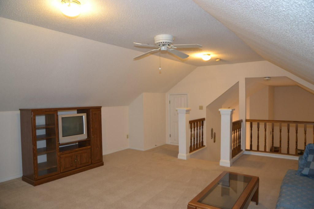 SAVANNAH OAKS - Residential