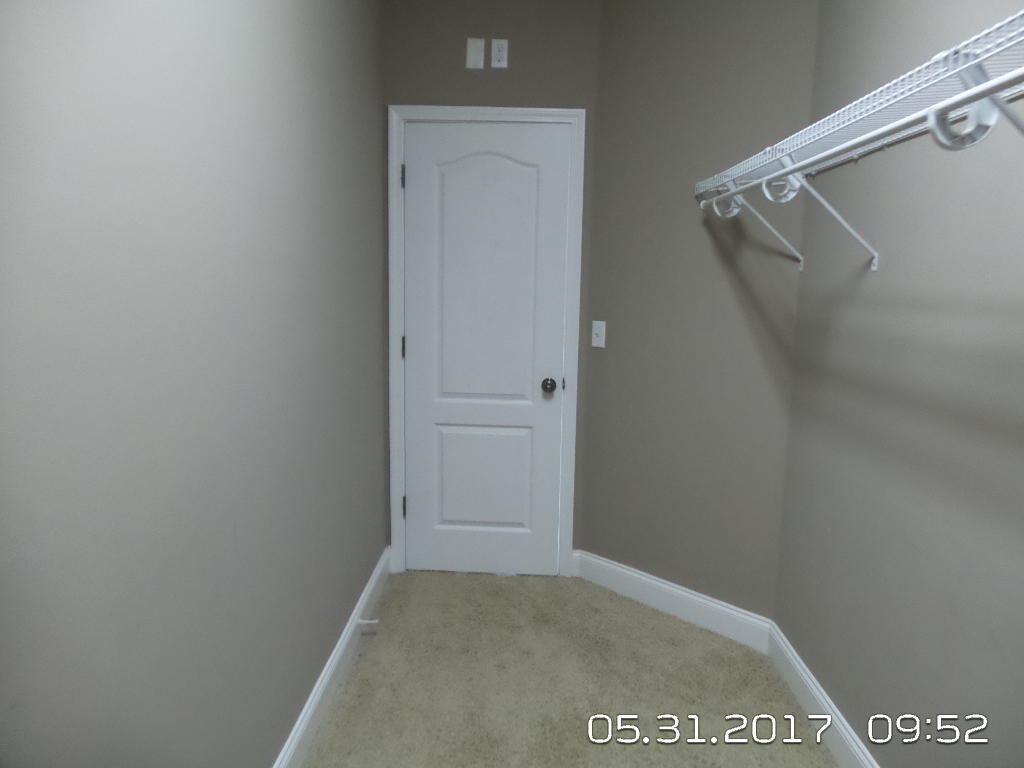 SHADOW PINES - Residential Lease