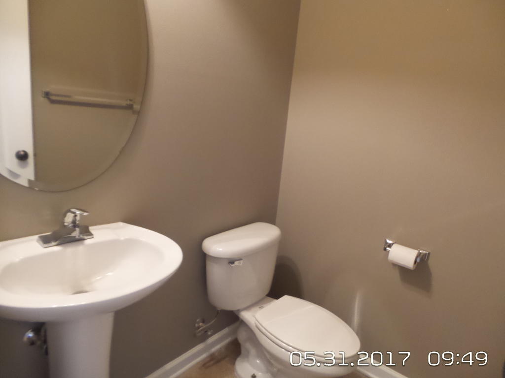 SHADOW PINES - Residential Lease