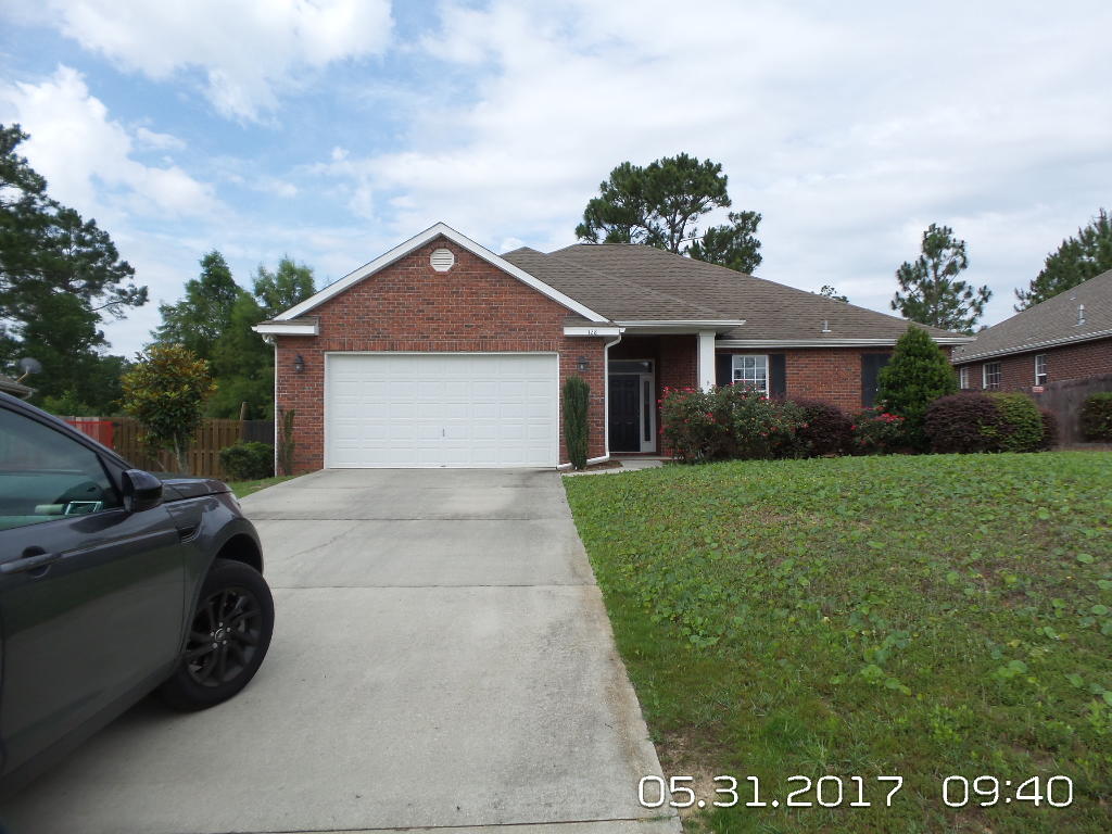 SHADOW PINES - Residential Lease