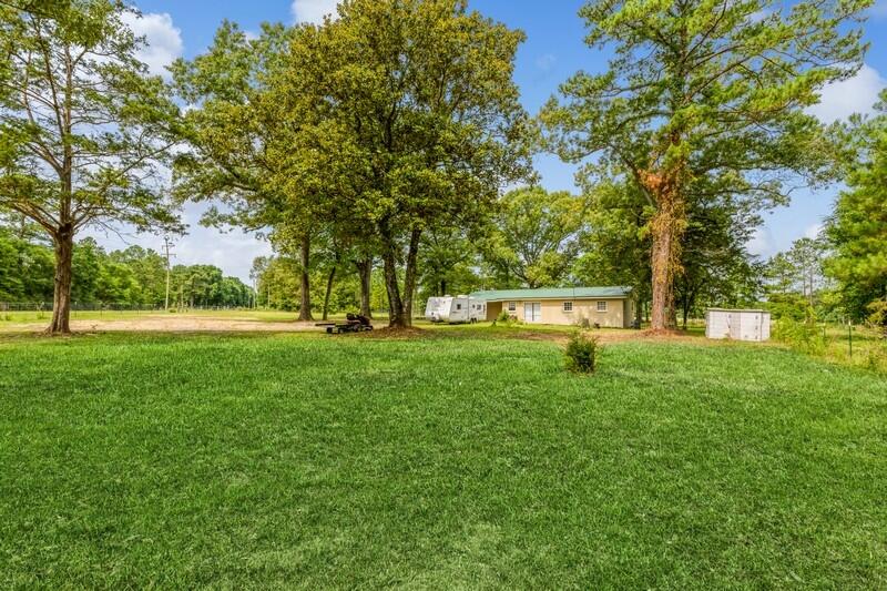 NORTH SUPERGROUP (221000.00) - Residential