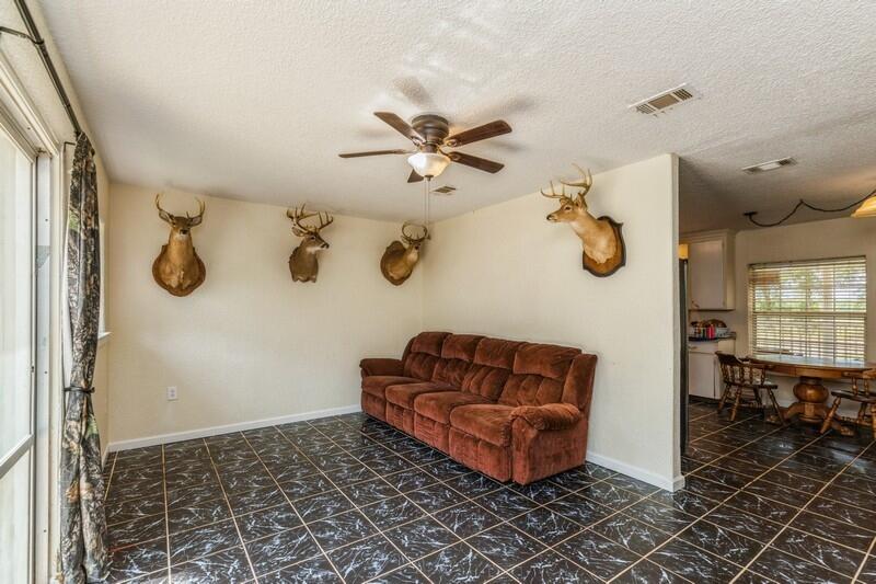 NORTH SUPERGROUP (221000.00) - Residential