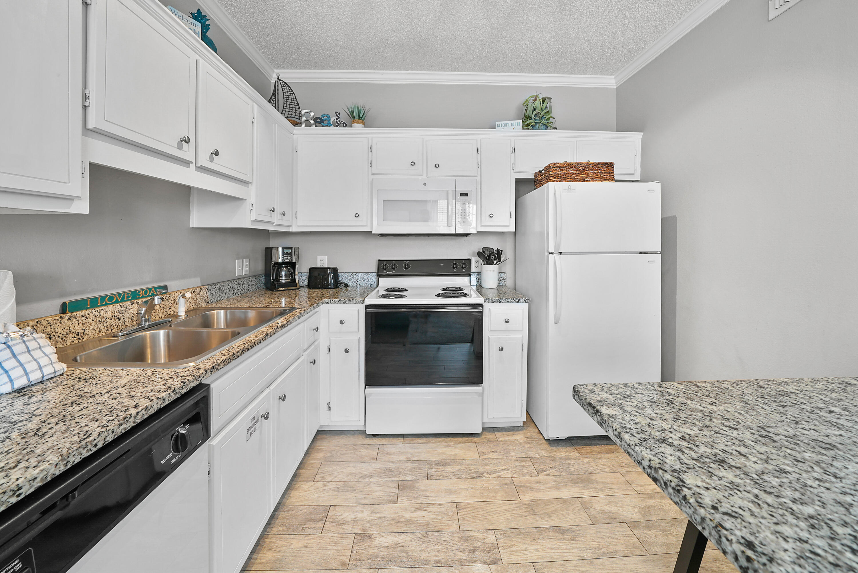 POINCIANA PLACE - Residential