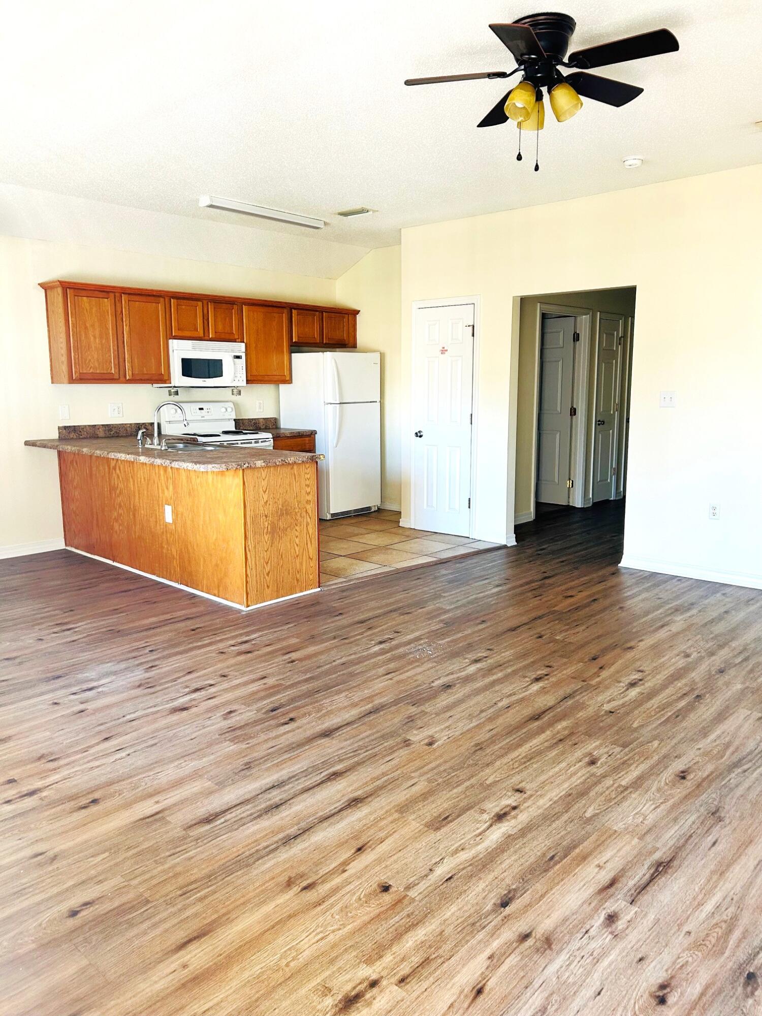 N/A - Residential Lease