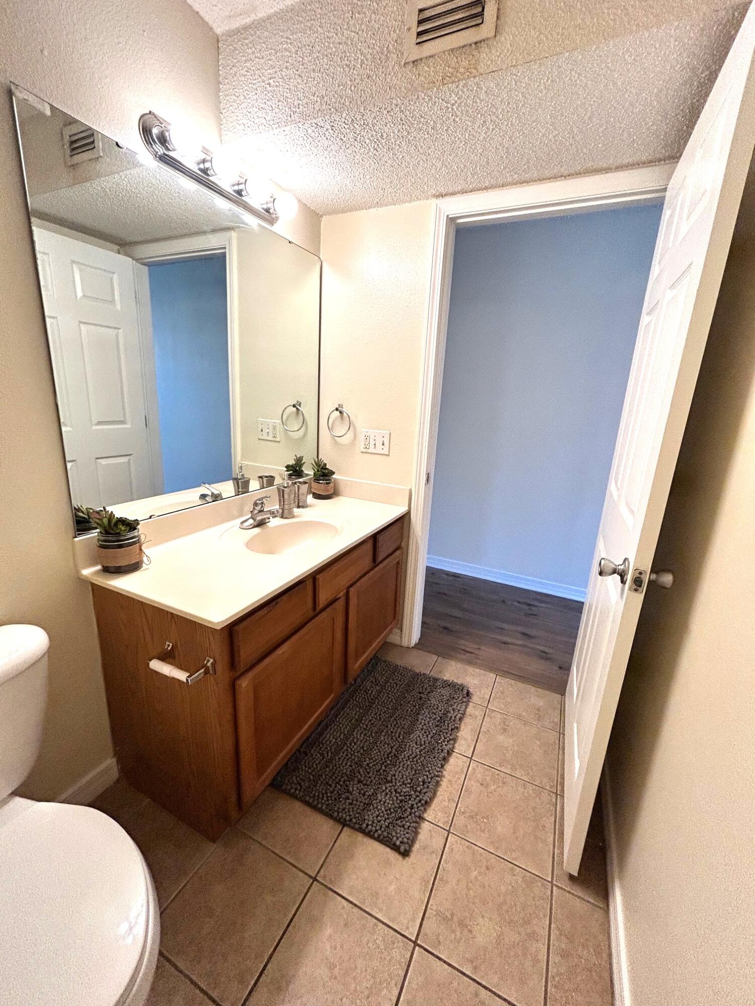 N/A - Residential Lease