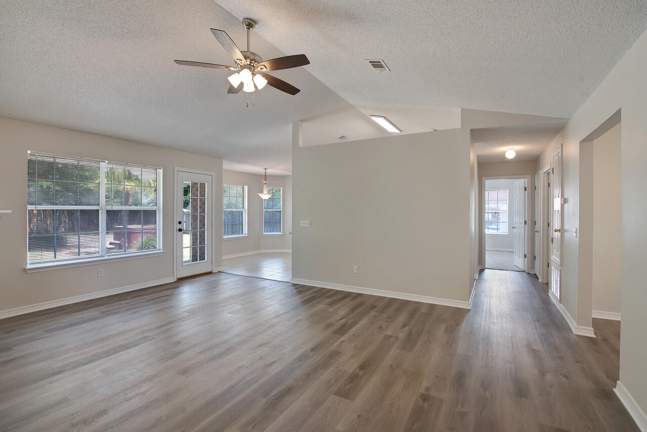 RIVERCHASE S/D PH 2 - Residential