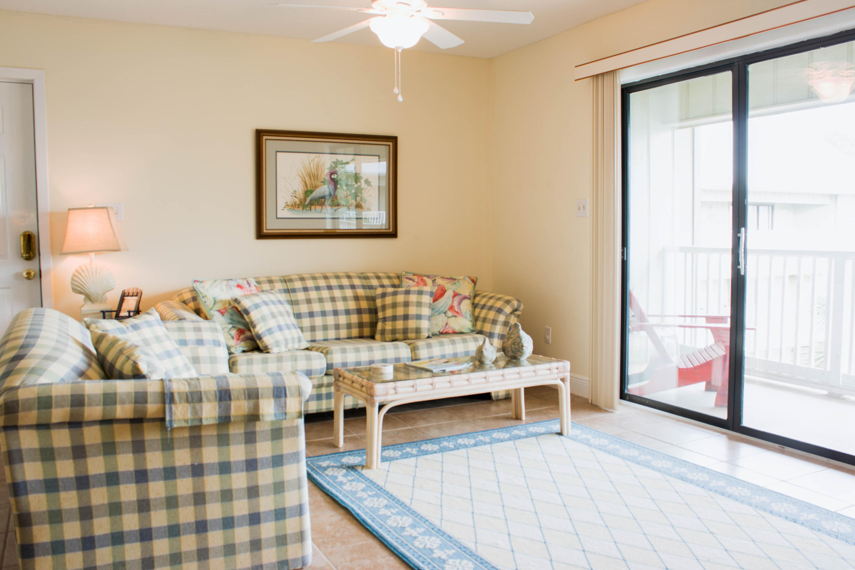 BEACHWOOD VILLAS CONDO PH 2 - Residential