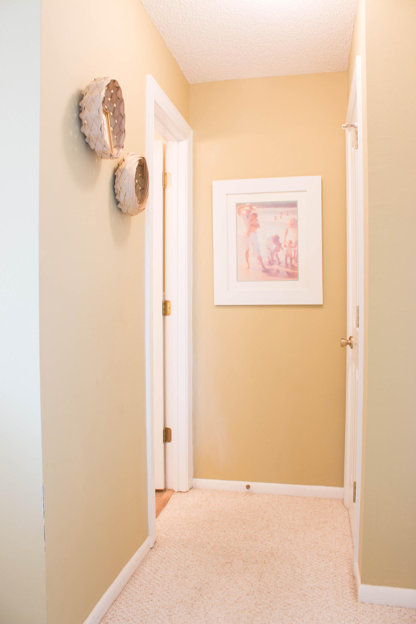 BEACHWOOD VILLAS CONDO PH 2 - Residential