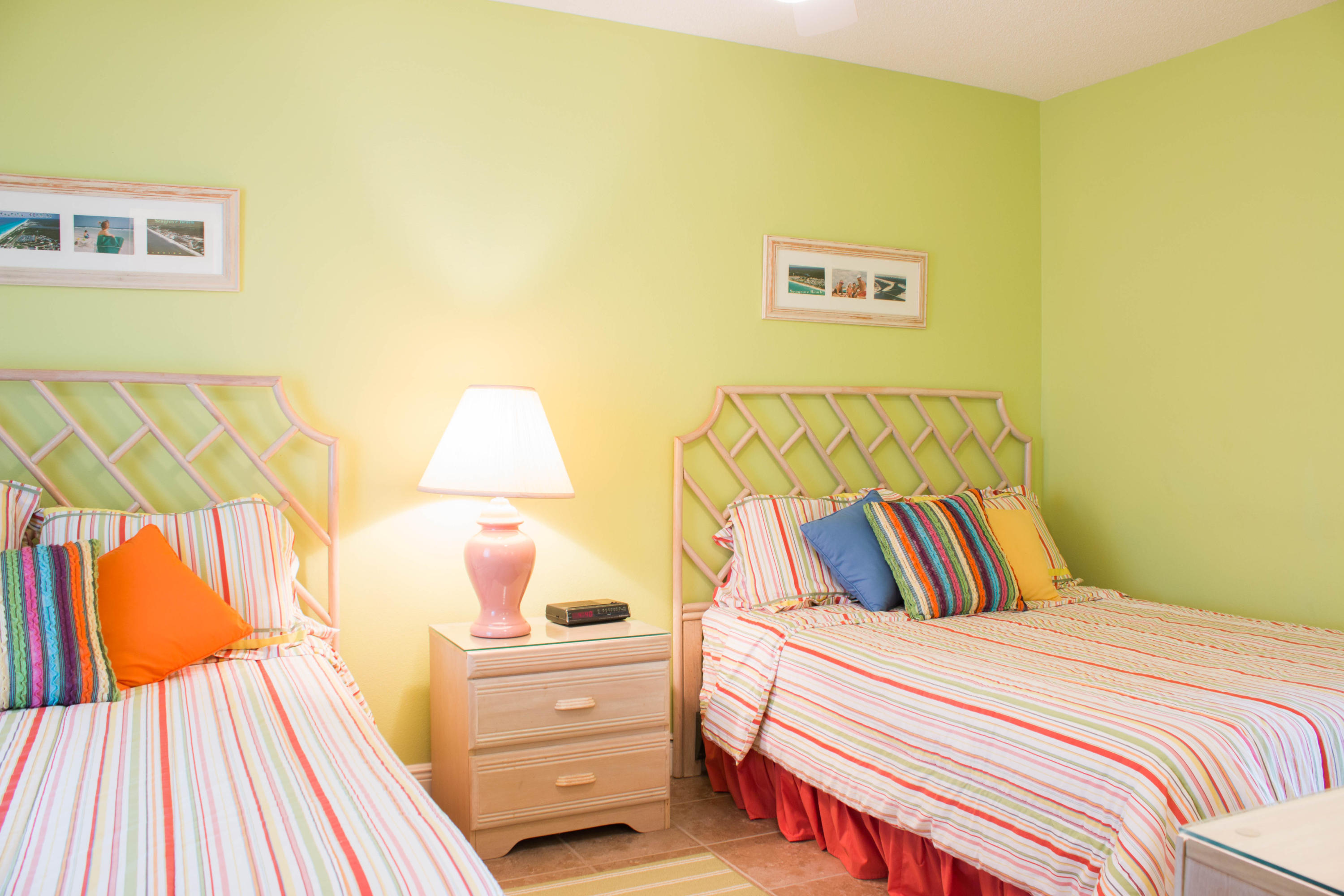 BEACHWOOD VILLAS CONDO PH 2 - Residential