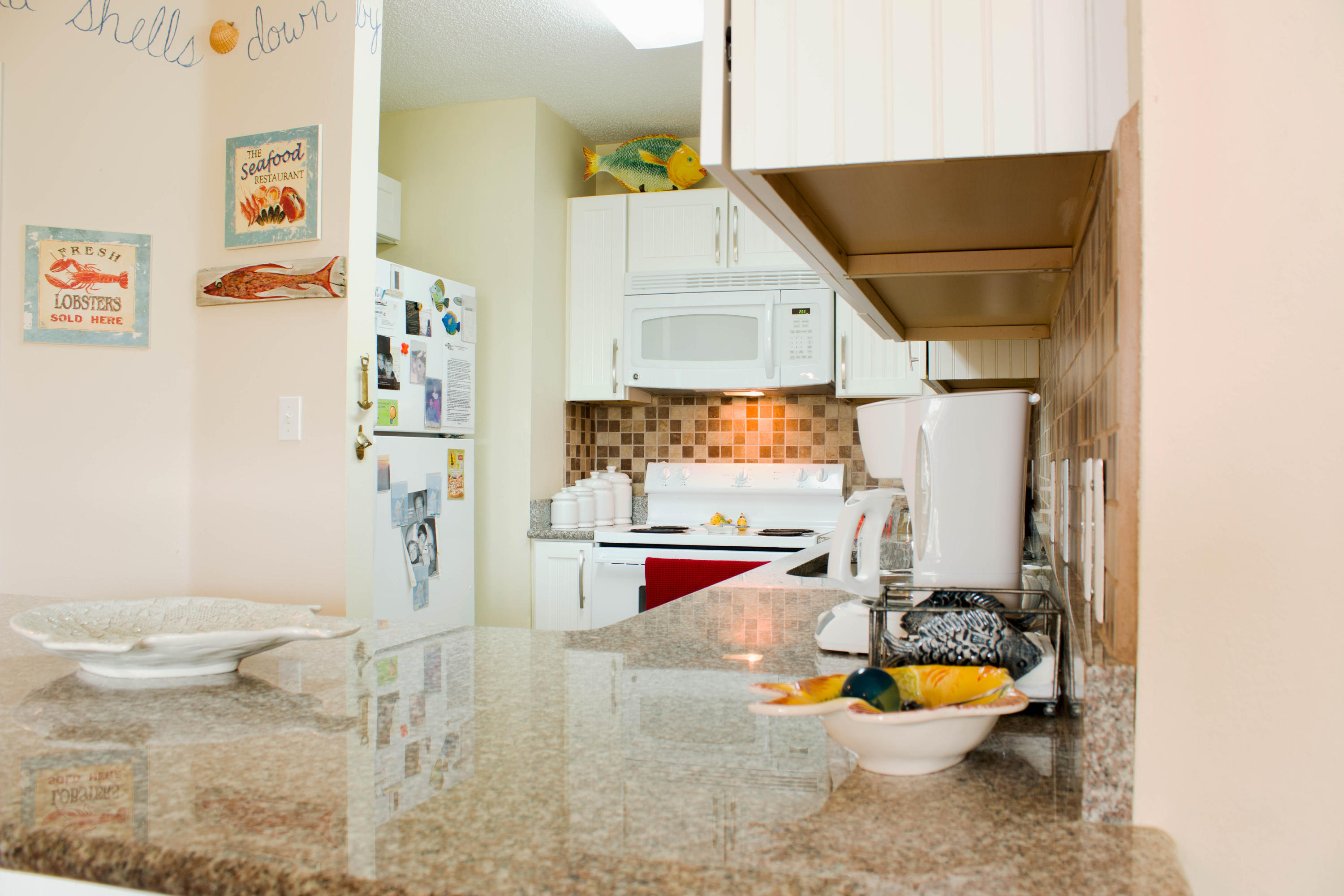 BEACHWOOD VILLAS CONDO PH 2 - Residential