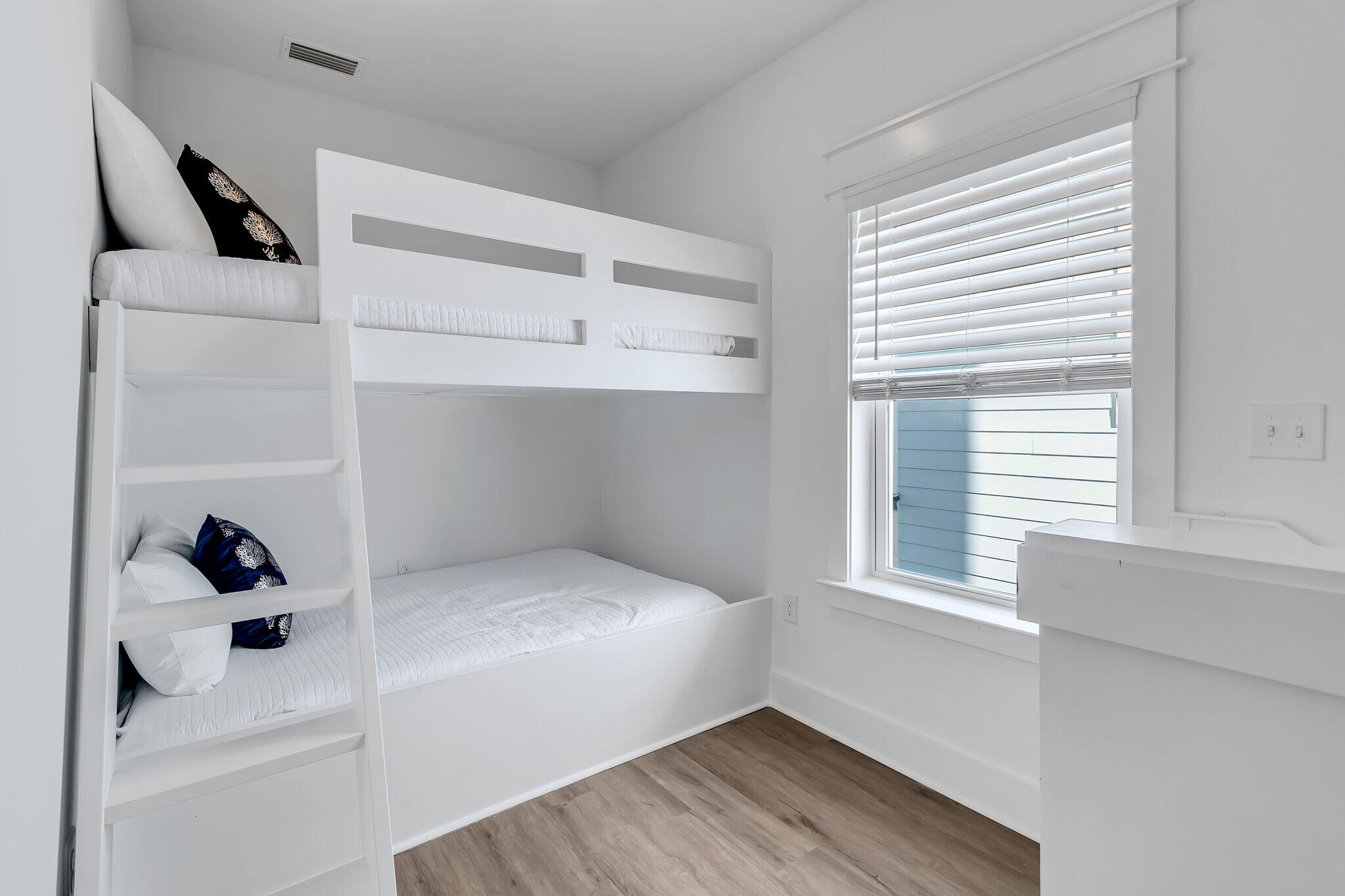 SERENITY AT DUNE ALLEN - Residential