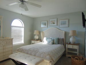 BEACHWALK T/H - Residential Lease