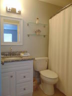 BEACHWALK T/H - Residential Lease
