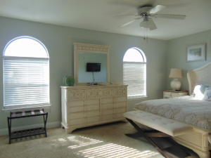 BEACHWALK T/H - Residential Lease
