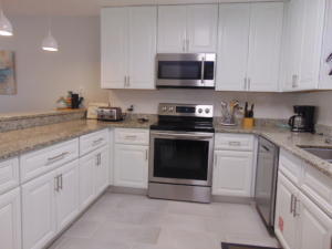 BEACHWALK T/H - Residential Lease