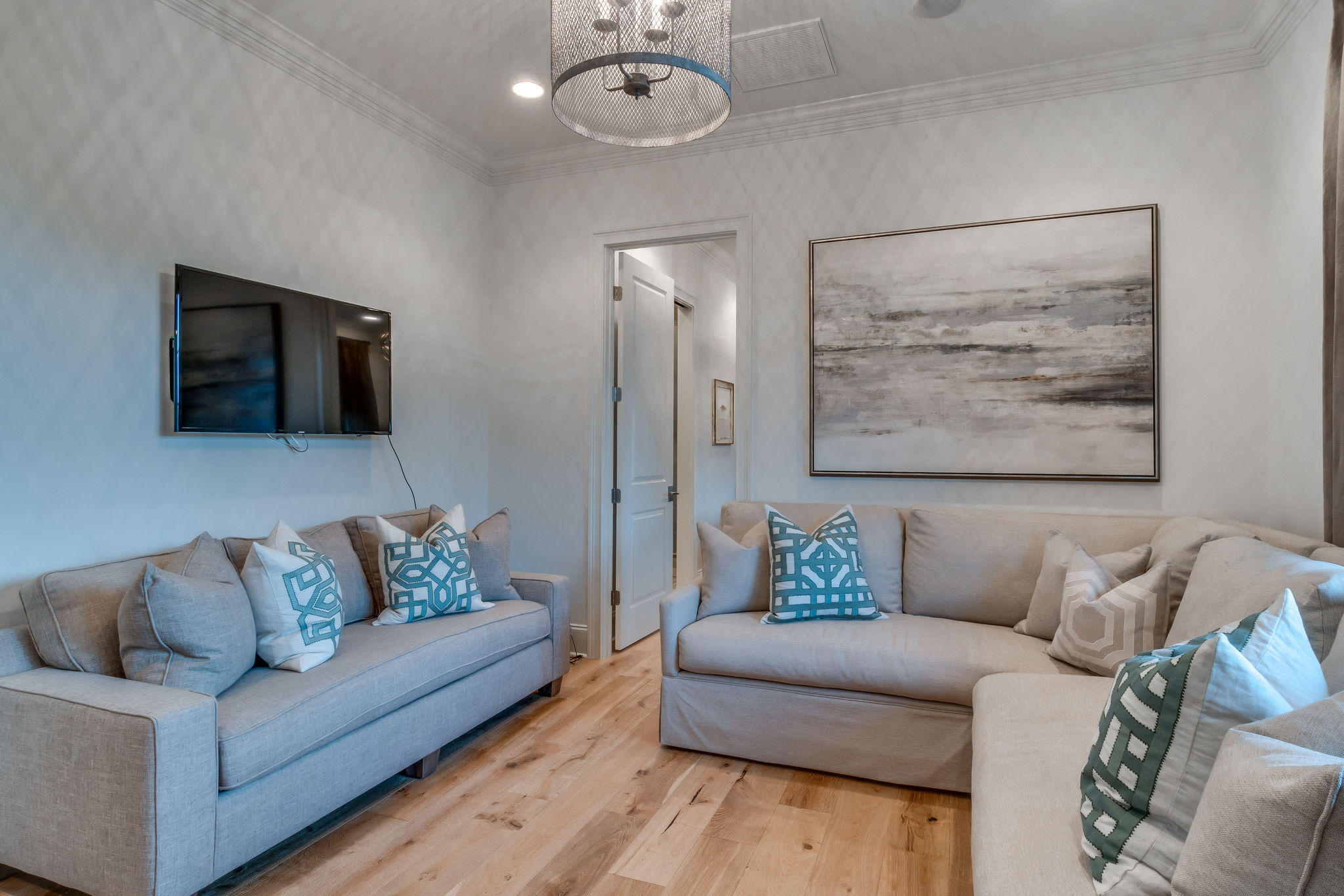 ISLAND ESTATES - Residential