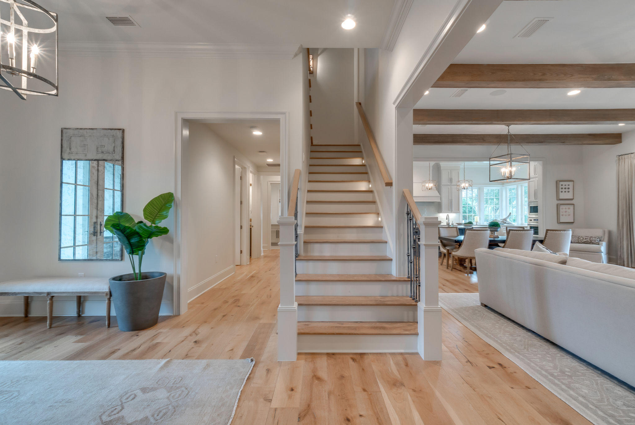 ISLAND ESTATES - Residential