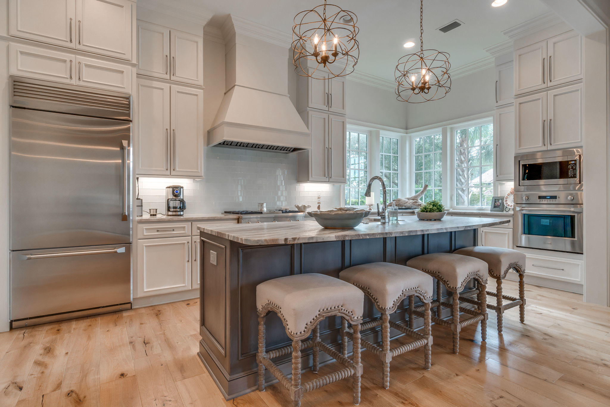 ISLAND ESTATES - Residential