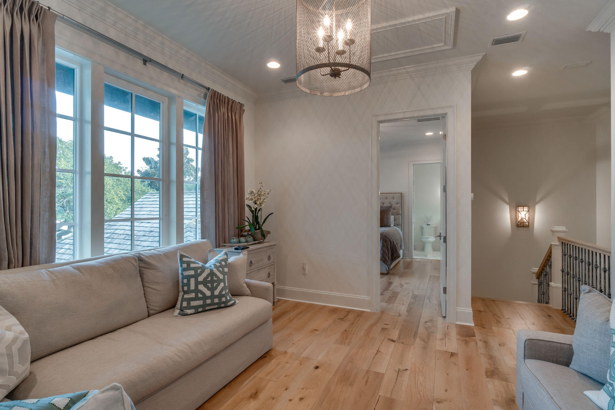 ISLAND ESTATES - Residential
