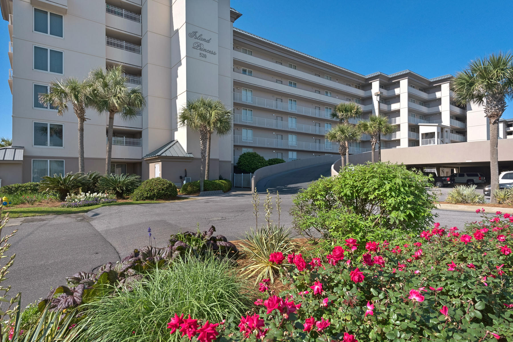 ISLAND PRINCESS - Residential