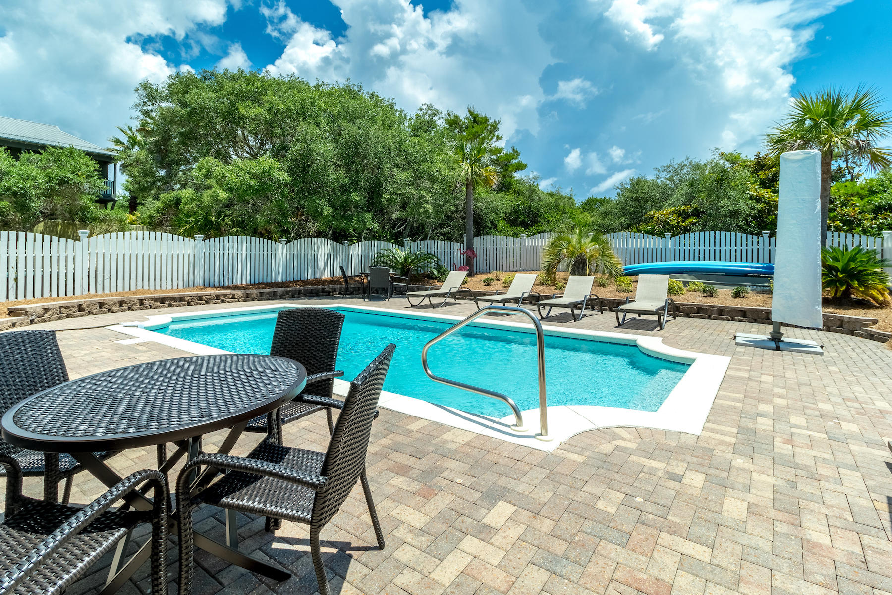 GRAYTON BEACH - Residential