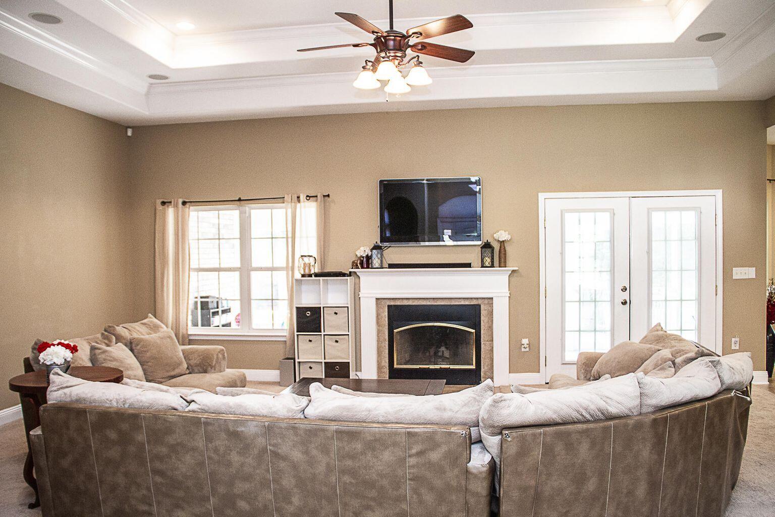 MATHISON CREEK ESTATES PH II - Residential Lease
