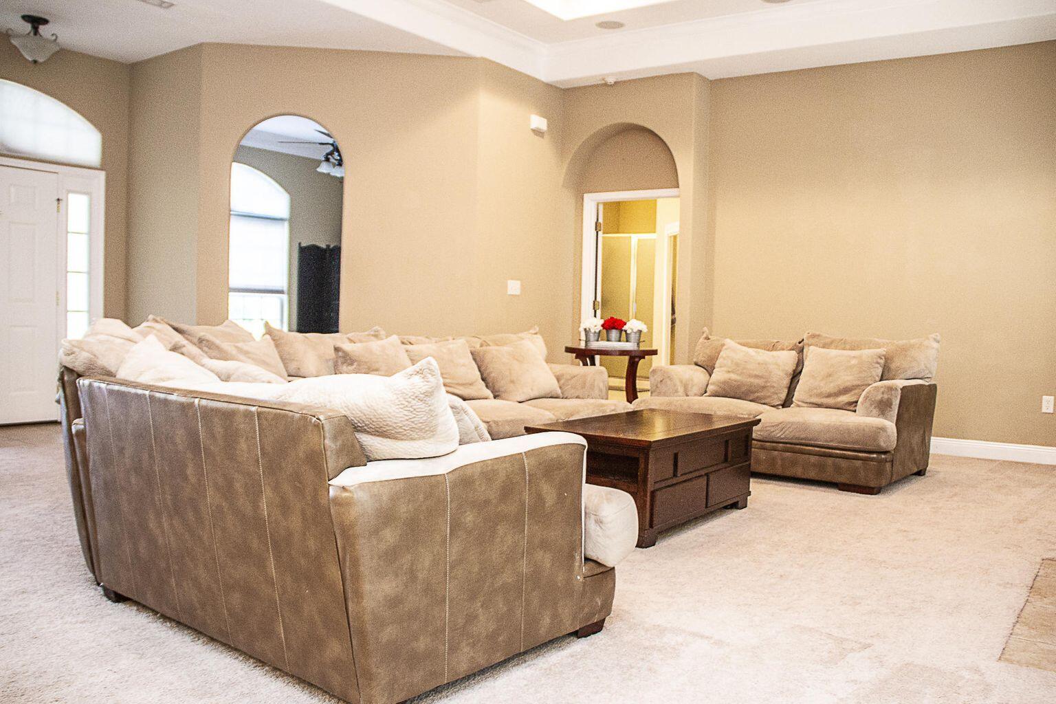 MATHISON CREEK ESTATES PH II - Residential Lease