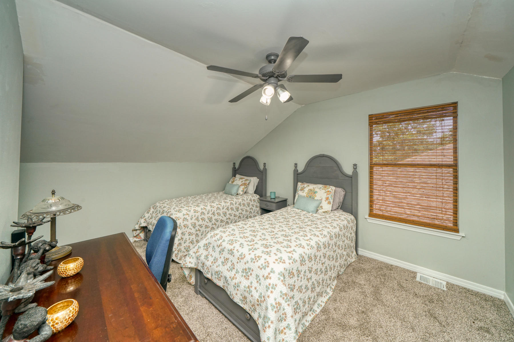 QUAIL LAKE - Residential