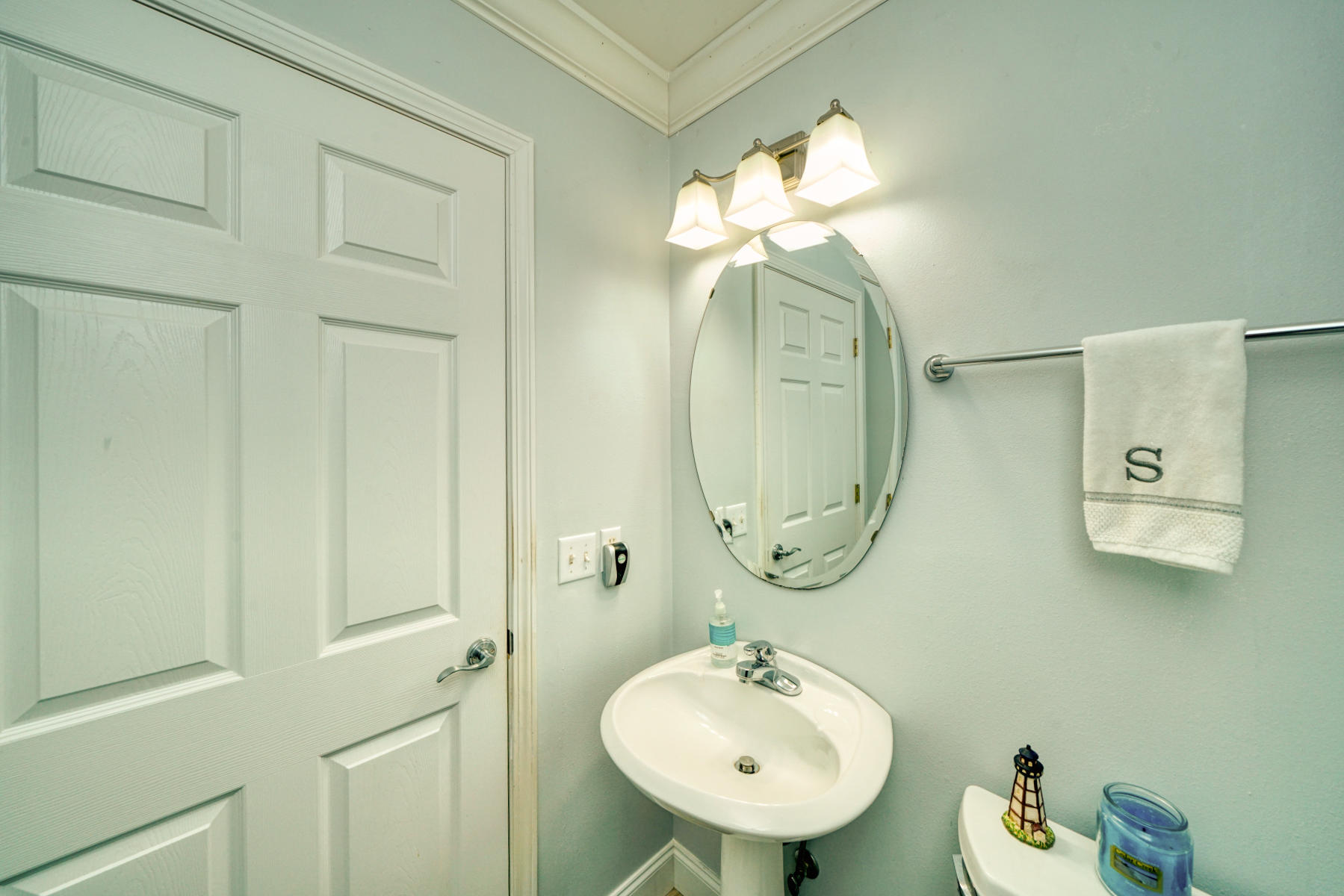 QUAIL LAKE - Residential