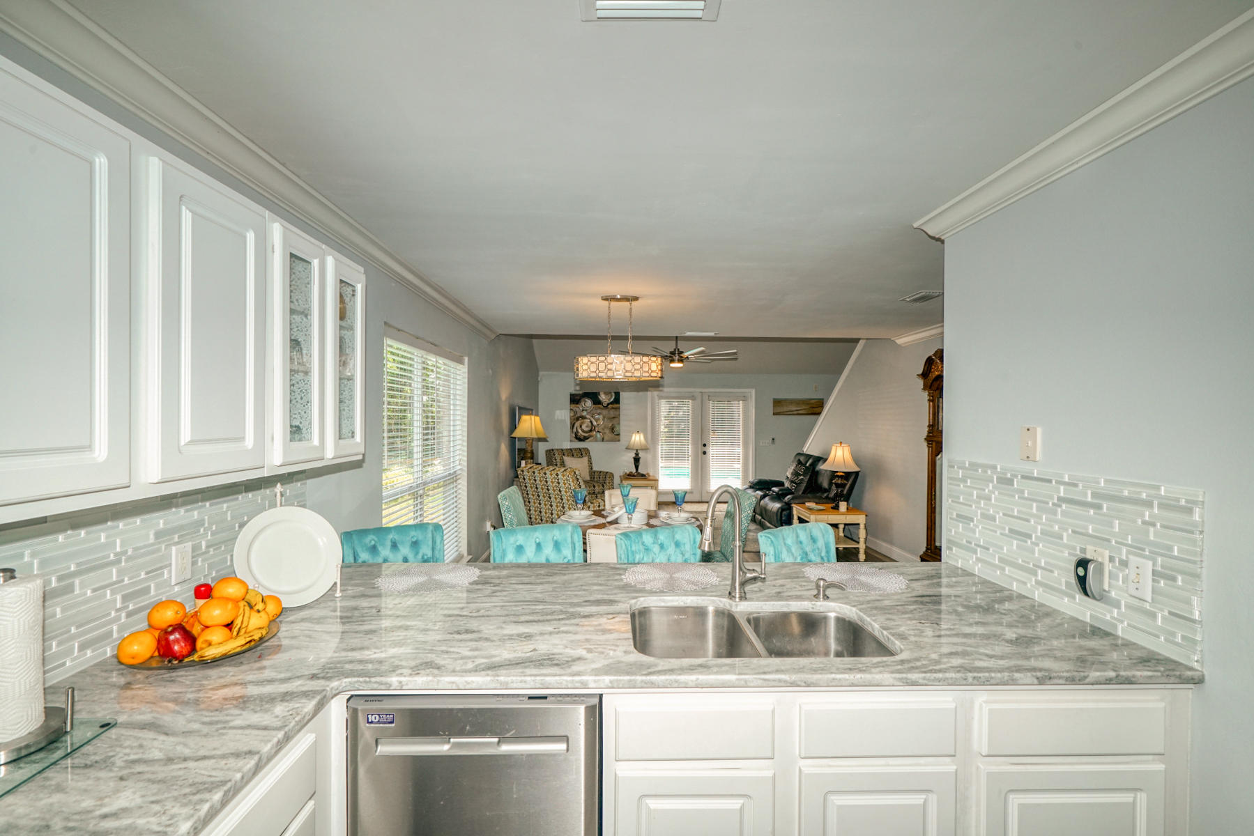 QUAIL LAKE - Residential