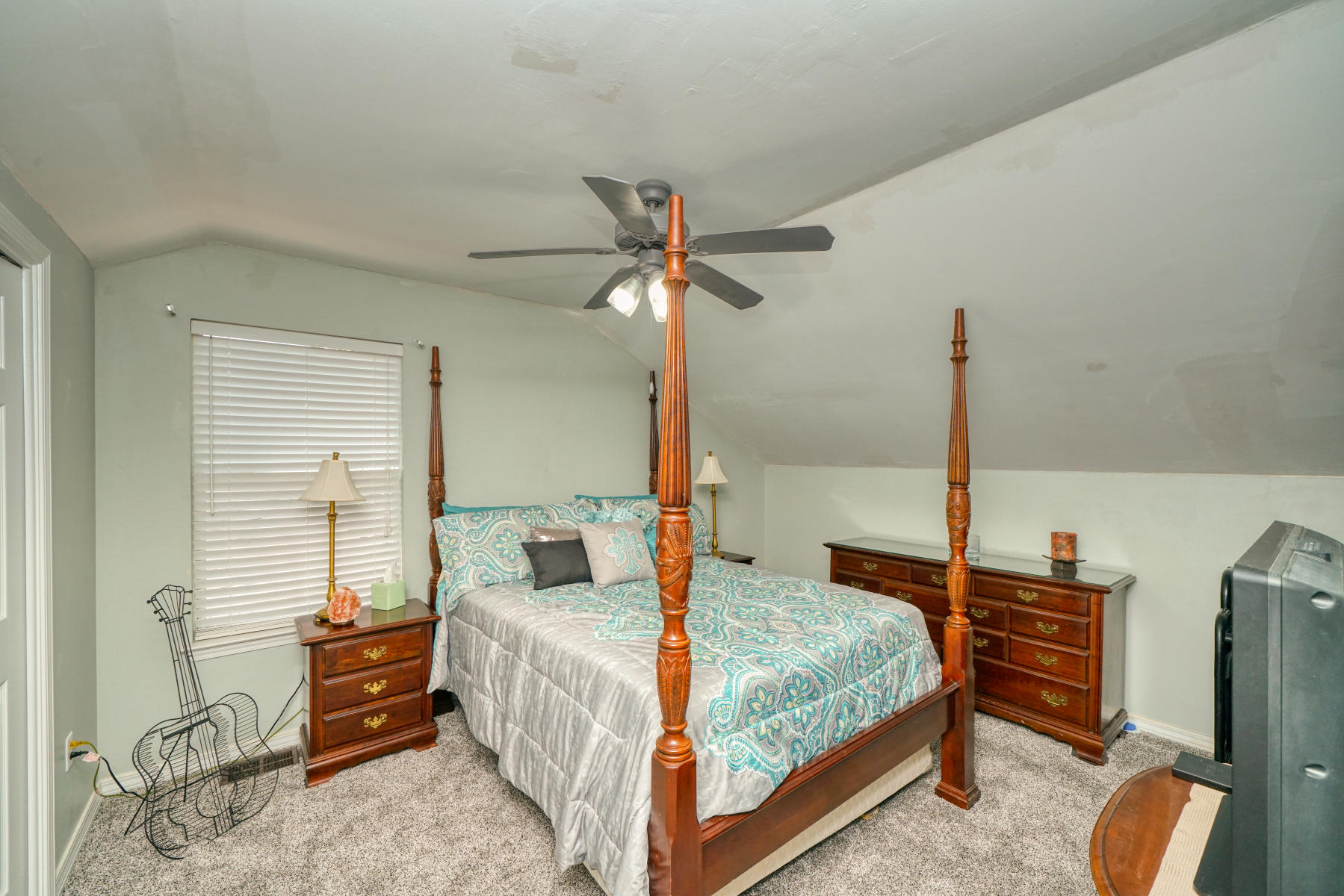 QUAIL LAKE - Residential