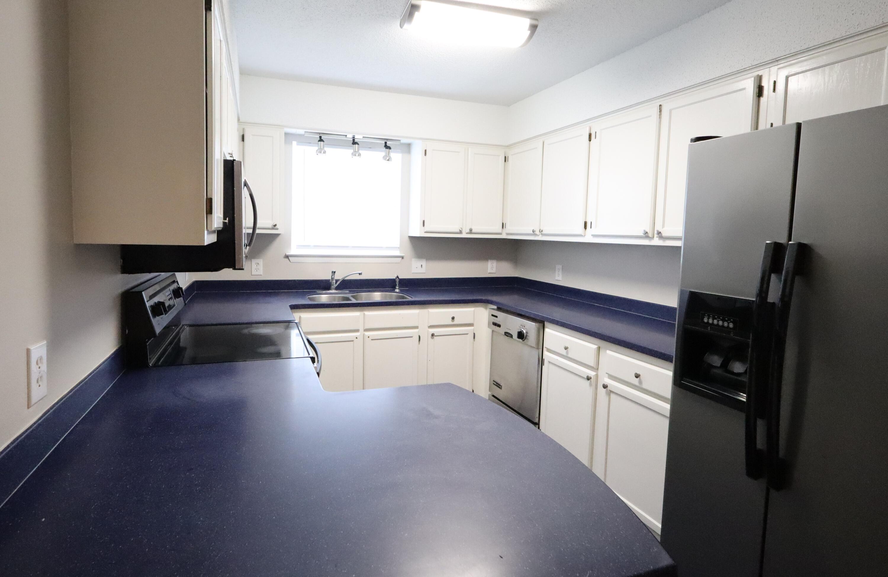 BELL-BROOK ESTATES - Residential Lease